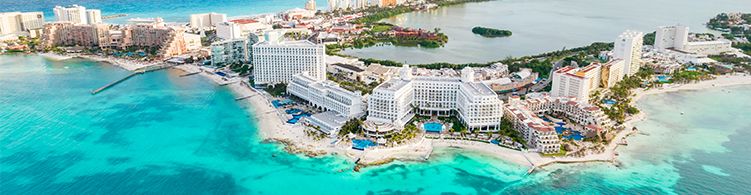 Should you book a hotel or an airbnb in Cancun?